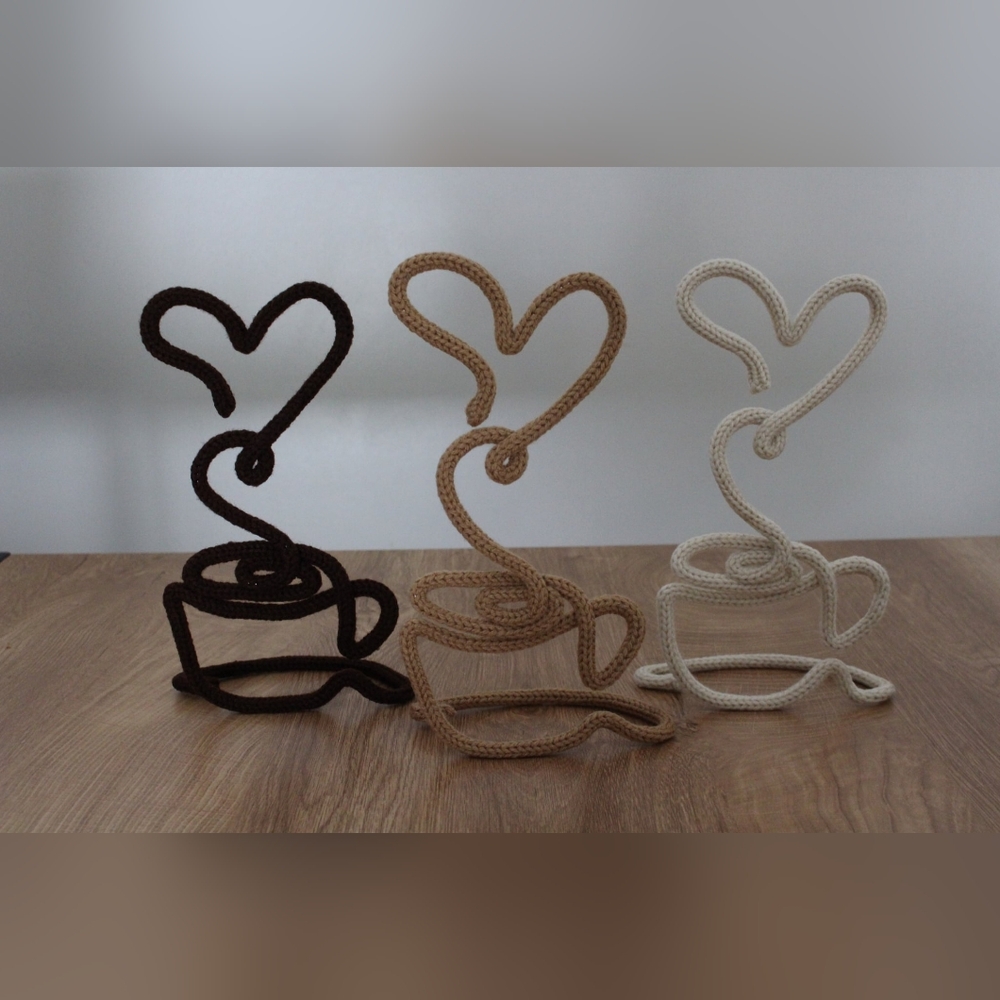 Handmade Knit Coffee Mug & Heart Decor